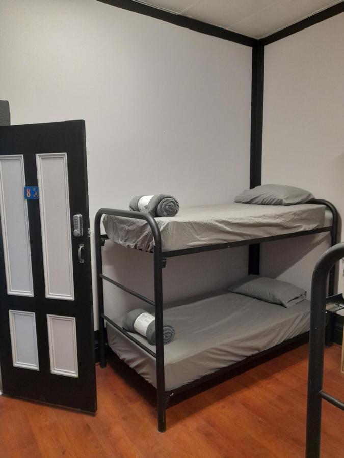 Ozi Inn Backpackers - Perth - Eksteriør bilde